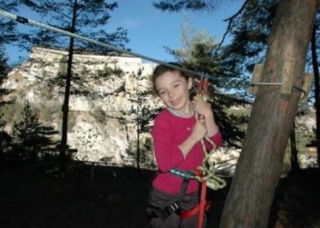 畅玩萨瓦最大的冒险球场 